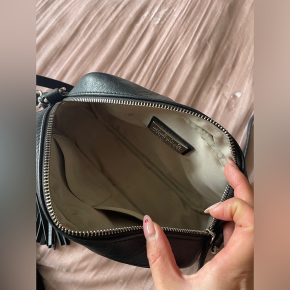 Valentino by Mario Valentino - Mia logo leather camera bag - Picture 4 of 5